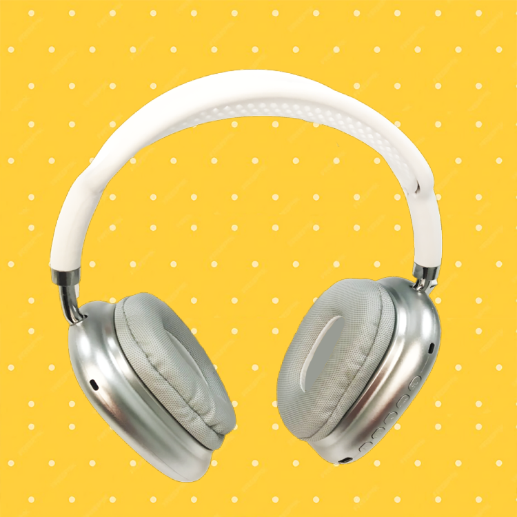 P9 Wireless Bluetooth Headphones Over-Ear Stereo Music with Microphone, Memory Card Support , Microphone Included (white)