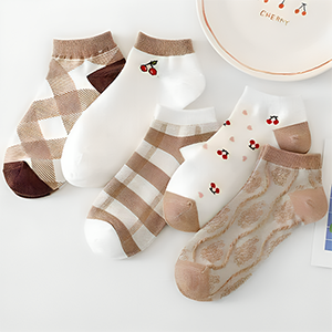 A Set Of (5)  socks pairs  ankle Socks One Size Multicolor
